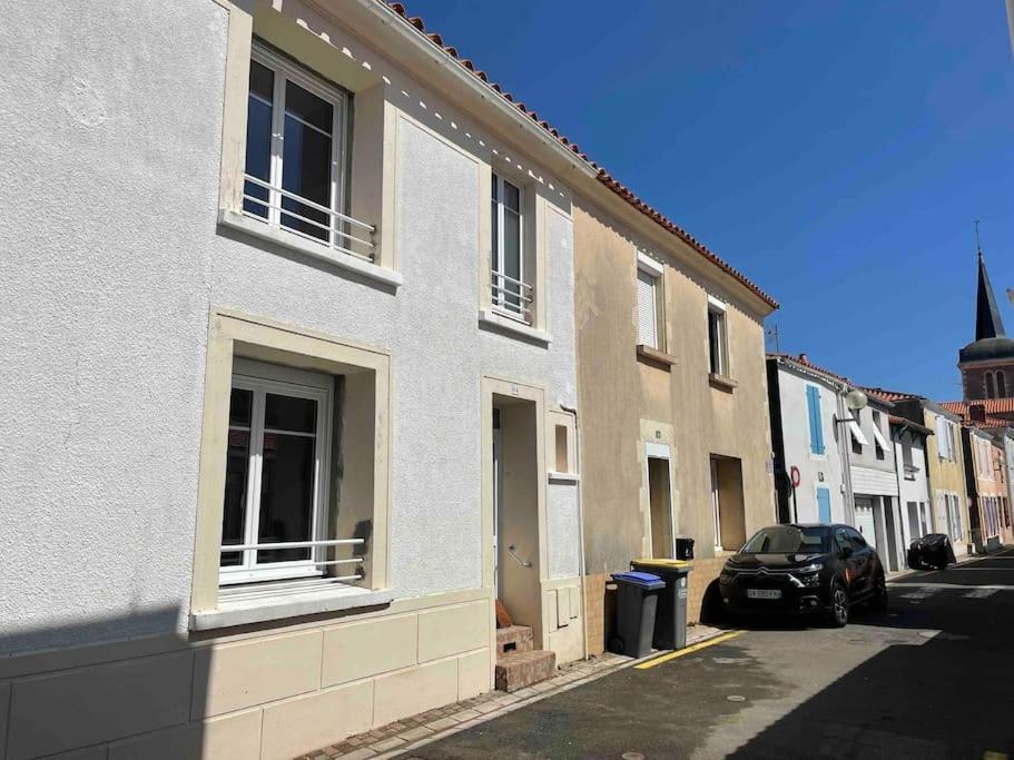 Maison Proche Plages, Port Et Tous Commerces Les Sables-dʼOlonne Exteriör bild